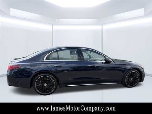 Used 2026 Mercedes-Benz E 450 4MATIC Sedan image 9