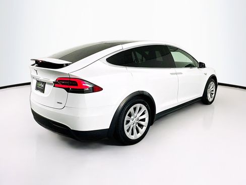 Used 2016 Tesla Model X 90D image 9