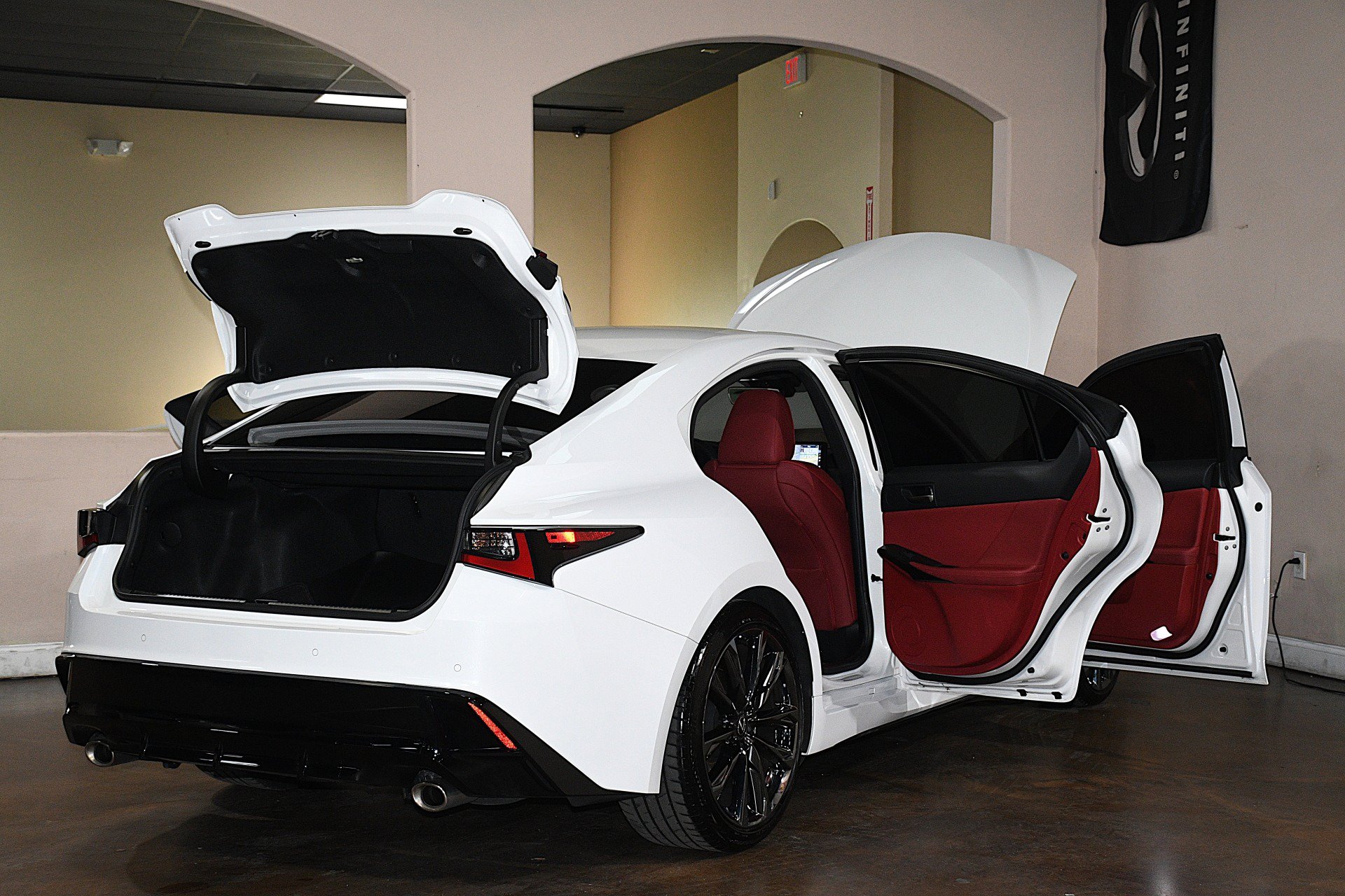 Used 2025 Lexus IS 350 F Sport RWD image 91