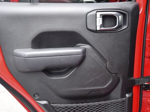 Used 2026 Jeep Wrangler Unlimited Rubicon AWD/4WD image 24