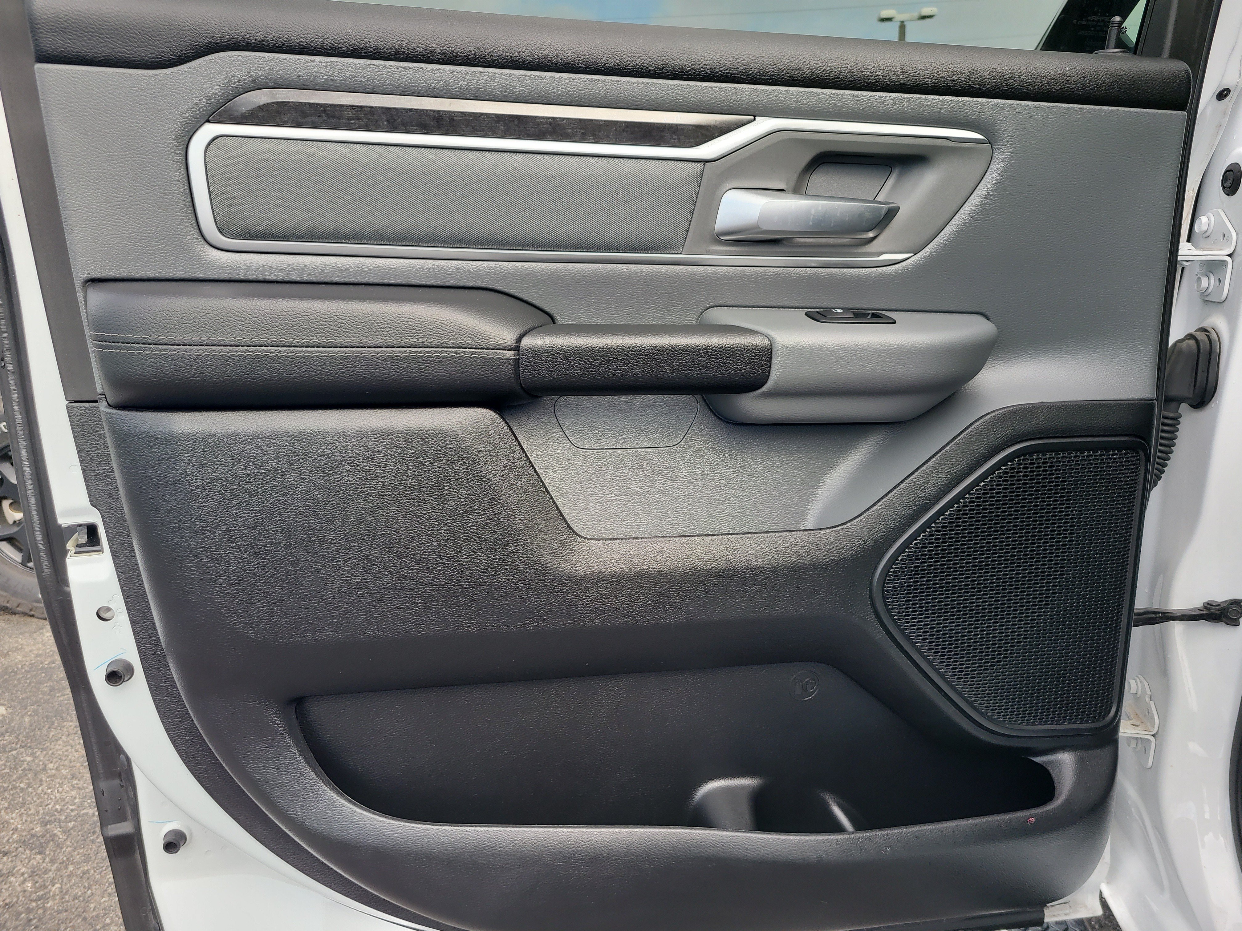 Used 2023 RAM 1500 Big Horn RWD image 11