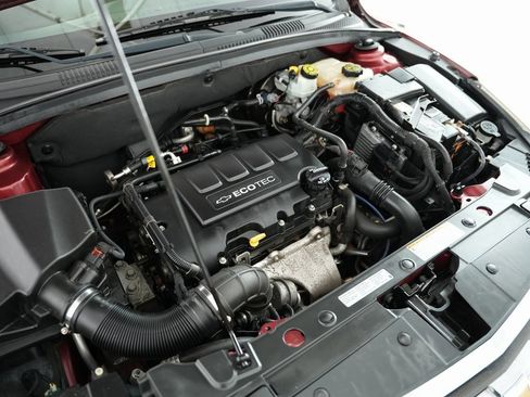 Used 2016 Chevrolet Cruze LT image 50