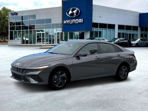 New 2026 Hyundai Elantra Sport FWD image 2