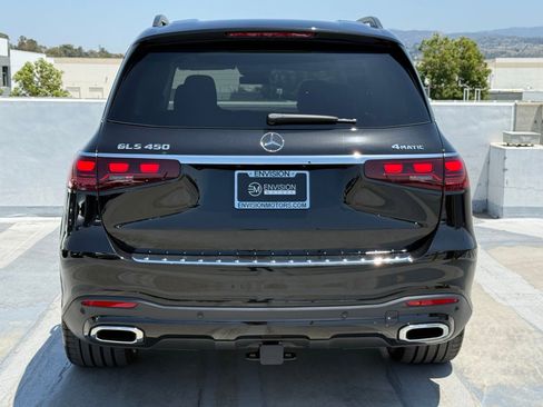 New 2026 Mercedes-Benz GLS 450 4MATIC image 10