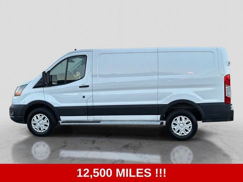 Used 2024 Ford Transit 250 Low Roof w/ Exterior Upgrade Package image 4