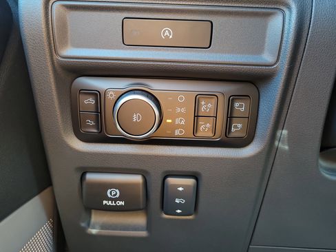 Certified 2025 Ford F150 Raptor image 29