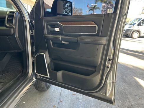 Used 2024 RAM 3500 Laramie w/ Bed Utility Group image 29