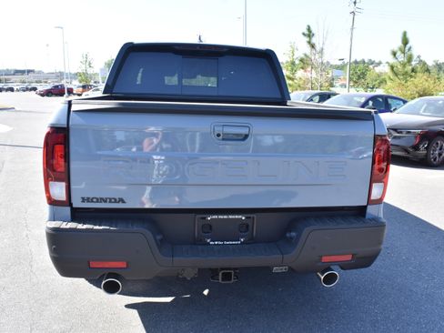 New 2026 Honda Ridgeline Black Edition image 8
