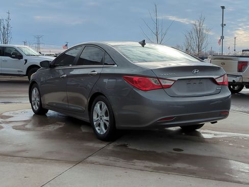Used 2011 Hyundai Sonata Limited image 4