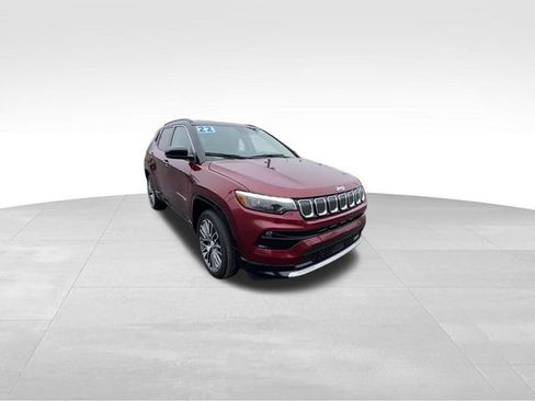 Used 2022 Jeep Compass Limited w/ Elite Group image 2