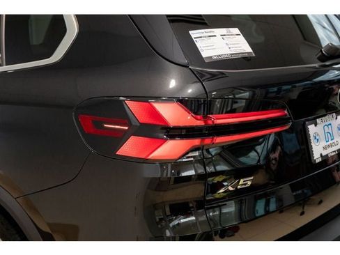New 2026 BMW X5 xDrive40i AWD/4WD image 40