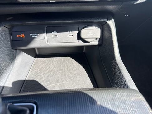 Certified 2025 Honda Civic Sport image 30