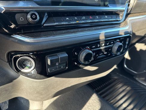 Used 2025 Chevrolet Silverado 1500 LT w/ Work Truck Package AWD/4WD image 32