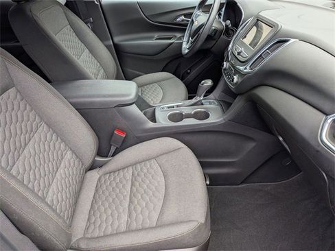 Used 2019 Chevrolet Equinox LT image 29