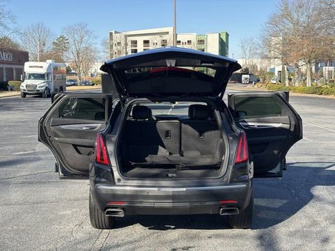 Used 2022 Cadillac XT5 Luxury image 11