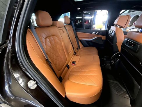 Used 2023 BMW X5 xDrive45e w/ Executive Package image 19