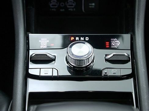 Used 2022 Jeep Grand Cherokee L Overland w/ Advanced Protech Group III image 35