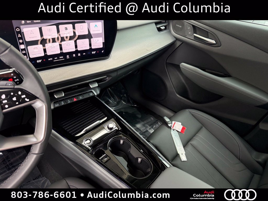 Certified 2026 Audi Q3 quattro 2.0T w/ Driver Assistance Package AWD/4WD image 33