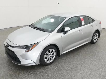 New 2025 Toyota Corolla LE