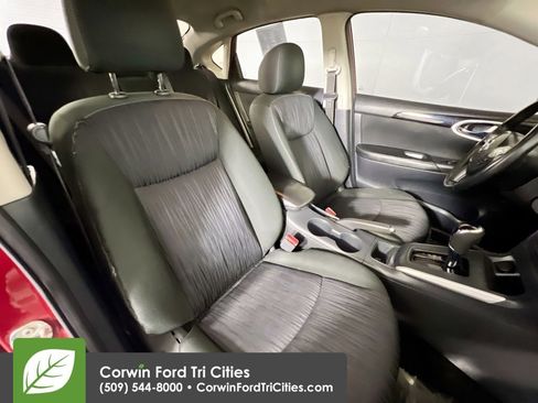 Used 2019 Nissan Sentra SV image 17