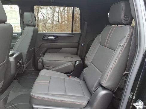 New 2026 Chevrolet Suburban RST w/ Comfort Package AWD/4WD image 11