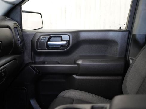 Used 2022 Chevrolet Silverado 1500 Custom Trail Boss AWD/4WD image 30