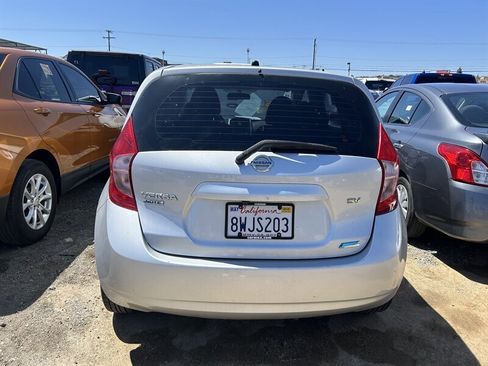Used 2015 Nissan Versa Note SV image 35