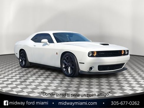 Used 2019 Dodge Challenger R/T Scat Pack image 1