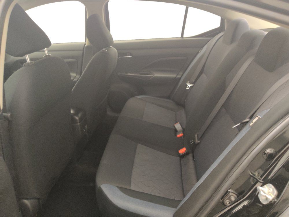 Used 2023 Nissan Versa SV FWD image 18
