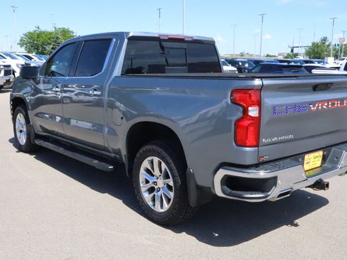 Used 2019 Chevrolet Silverado 1500 LTZ w/ LTZ Plus Package AWD/4WD image 5