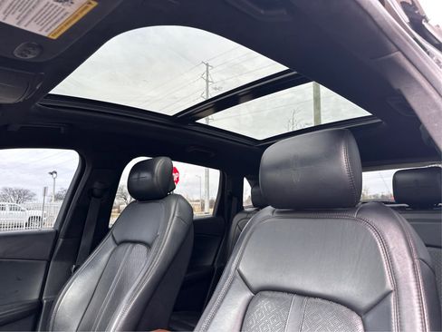 Used 2019 Lincoln Nautilus Black Label image 21