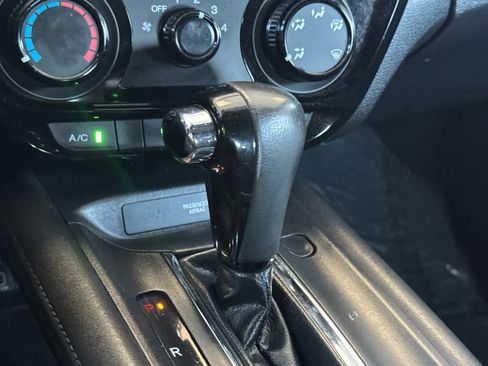 Used 2019 Honda HR-V Sport image 21
