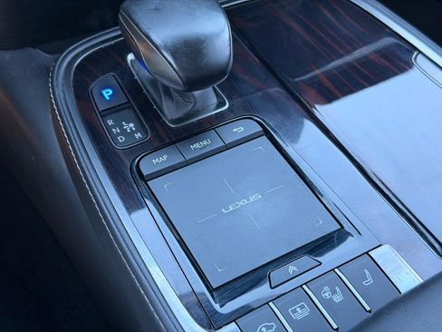 Used 2021 Lexus LS 500 AWD w/ Luxury Package image 39