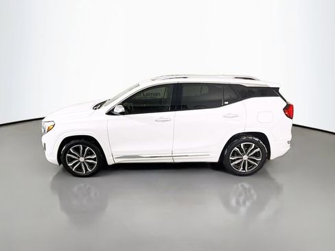 Used 2020 GMC Terrain Denali w/ LPO, Floor Liner Package image 4