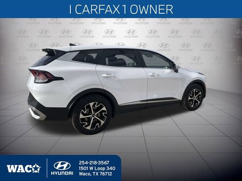 Used 2024 Kia Sportage EX image 12