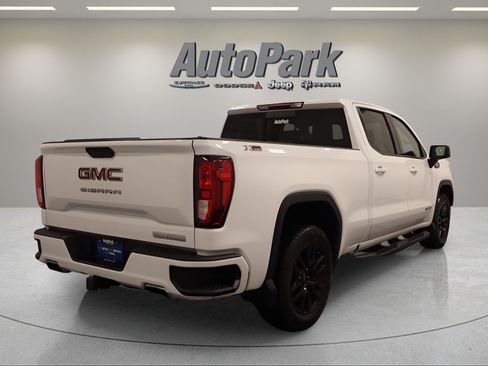 Used 2020 GMC Sierra 1500 Elevation w/ Elevation Value Package AWD/4WD image 10