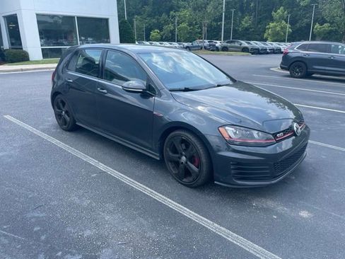 Used 2016 Volkswagen GTI SE w/ Lighting Package (SEL) FWD image 6