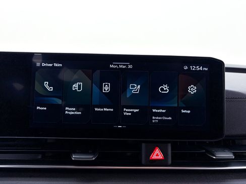 Used 2025 Kia Carnival EX image 23