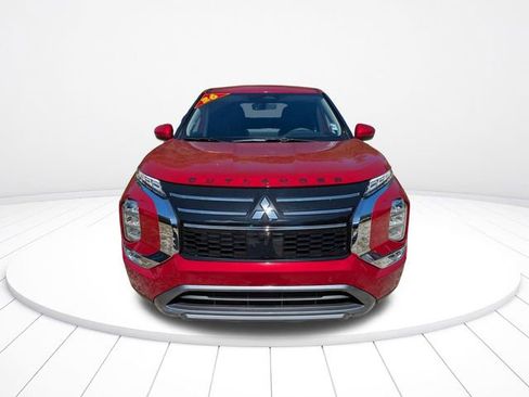 New 2026 Mitsubishi Outlander SE FWD image 9