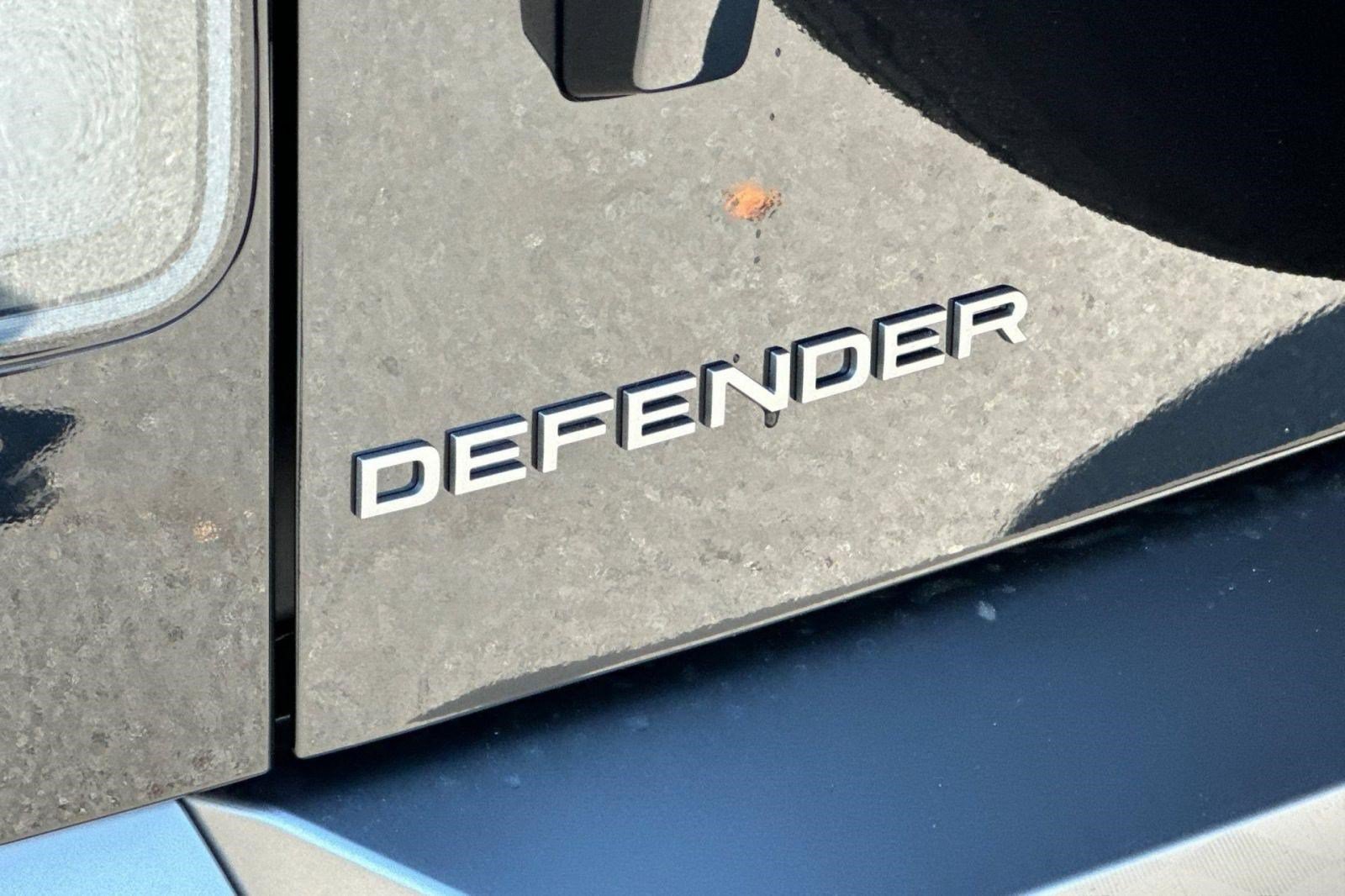 New 2026 Land Rover Defender 110 S AWD/4WD image 27