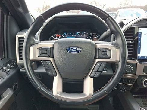 Used 2022 Ford F450 Platinum w/ FX4 Off-Road Package image 3