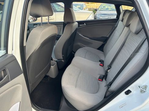 Used 2015 Hyundai Accent GS image 11