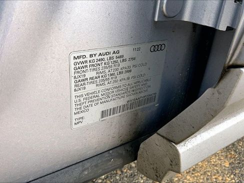 Used 2023 Audi Q5 2.0T Premium Plus w/ Premium Plus Package image 16