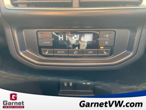 New 2026 Volkswagen Atlas SEL image 32