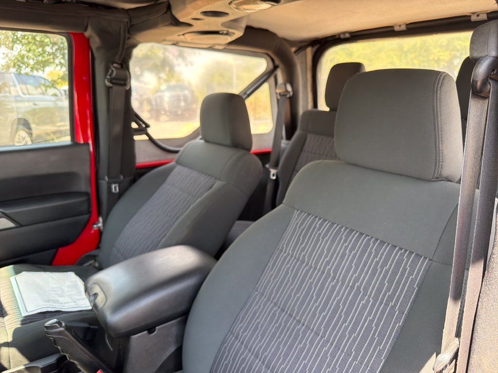 Used 2012 Jeep Wrangler Sport AWD/4WD image 16