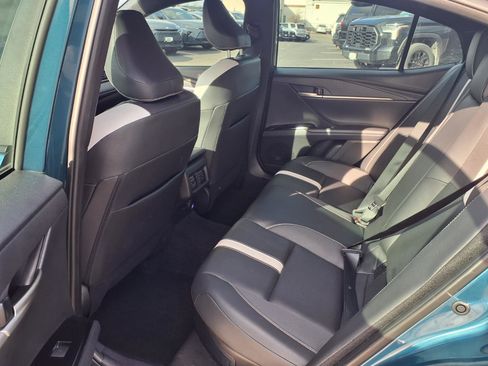 Certified 2025 Toyota Camry SE w/ Convenience Package image 23