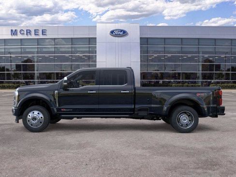 New 2026 Ford F450 Platinum w/ Platinum Plus Package AWD/4WD image 3
