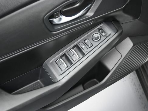 Certified 2023 Honda Accord EX image 18