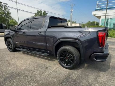 Used 2022 GMC Sierra 1500 Elevation w/ Elevation Premium Package AWD/4WD image 6