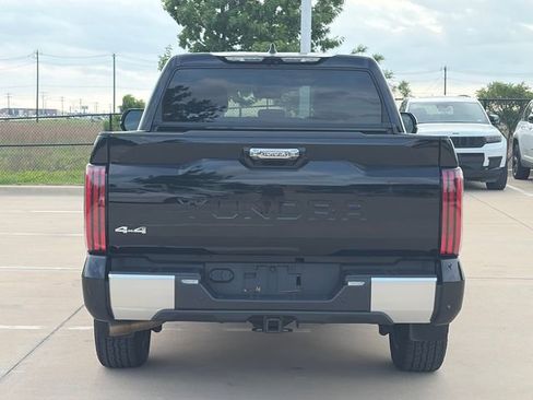 Used 2023 Toyota Tundra Limited w/ TRD Off-Road Package image 8